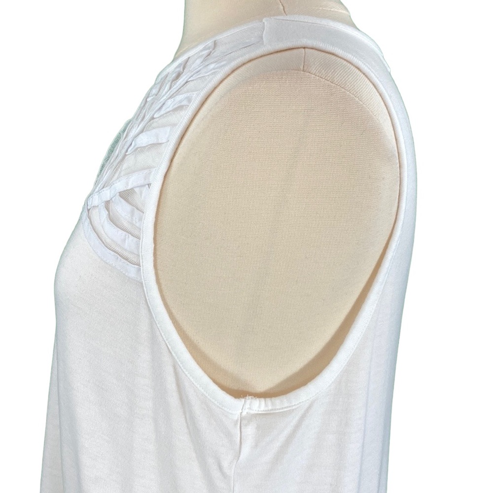 Liz Claiborne Petite White Mesh Front Sleeveless Top - Picture 12 of 16